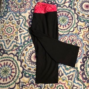 Under Armour Cropped Leggings